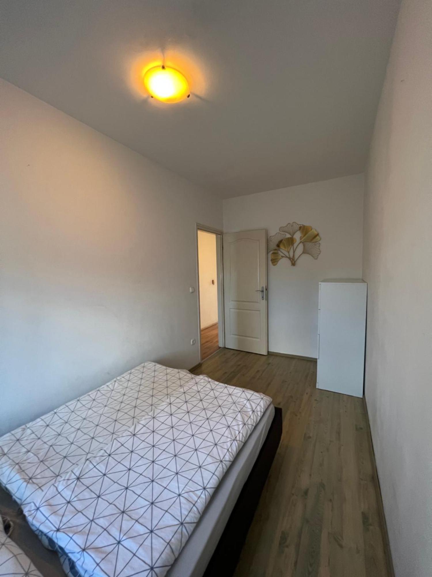 Kristaly Apartman Сегед Экстерьер фото