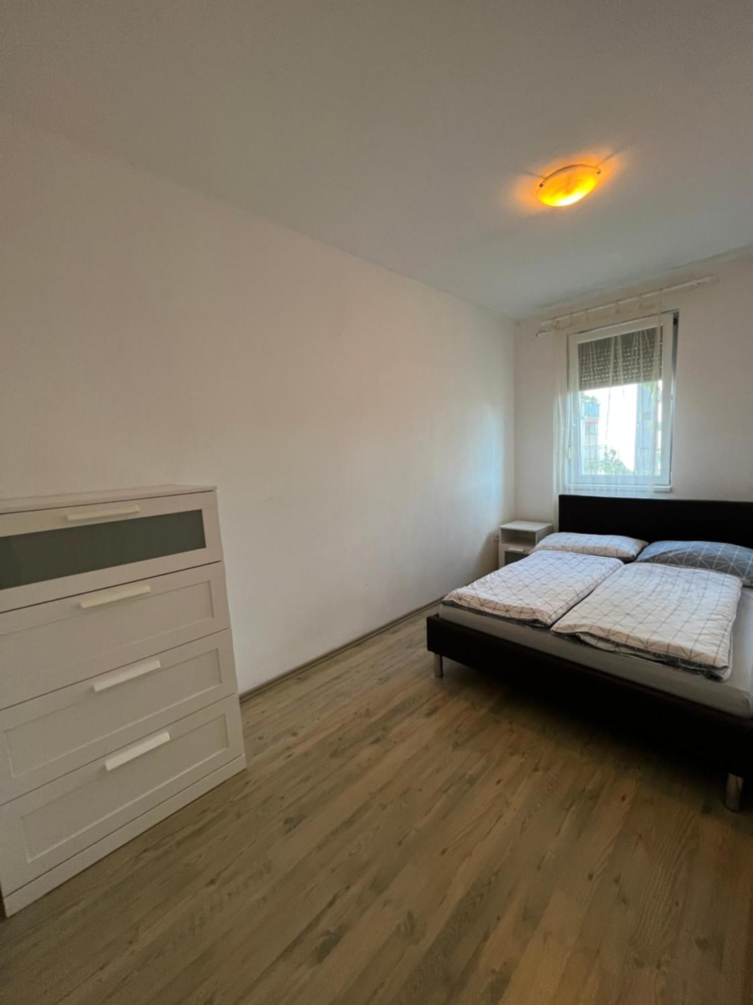 Kristaly Apartman Сегед Экстерьер фото