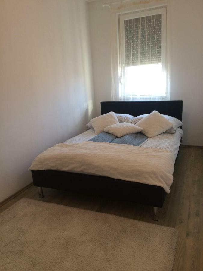 Kristaly Apartman Сегед Экстерьер фото