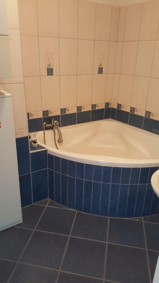 Kristaly Apartman Сегед Экстерьер фото